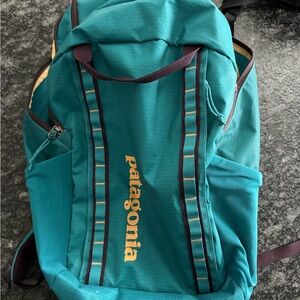 Patagonia Black Hole Pack 32L Turquoise and Yellow Backpack